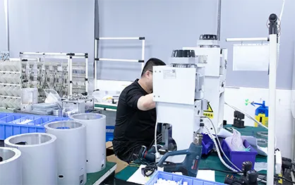 严谨但充满活力的生产团队