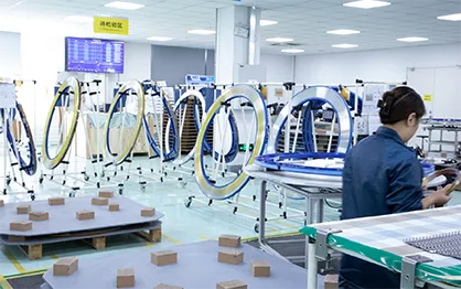 严谨但充满活力的生产团队