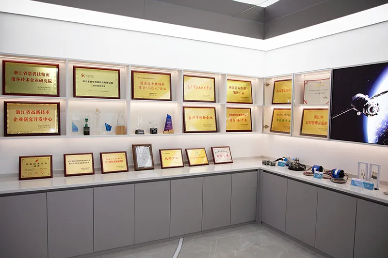 参观我们的展厅 ——见证滑环精准之作 